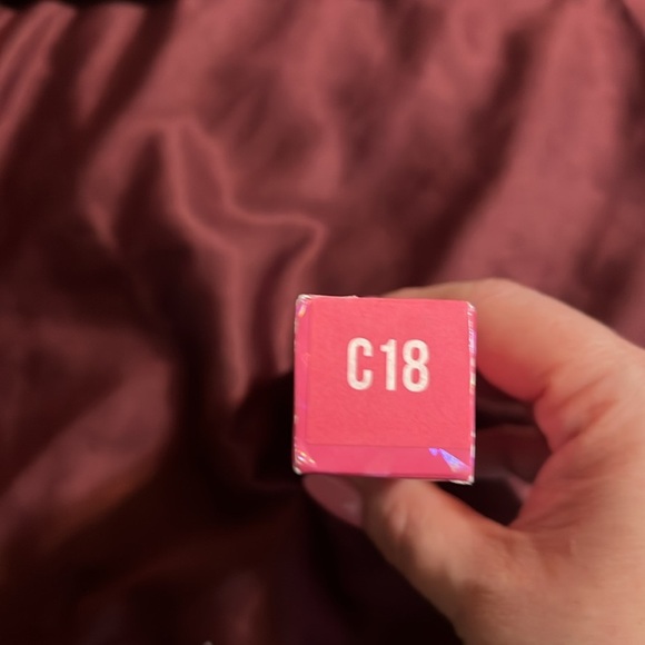 JEFFREE STAR Magic Star Concealer - NIB - New - Shade C18 - Picture 2 of 5